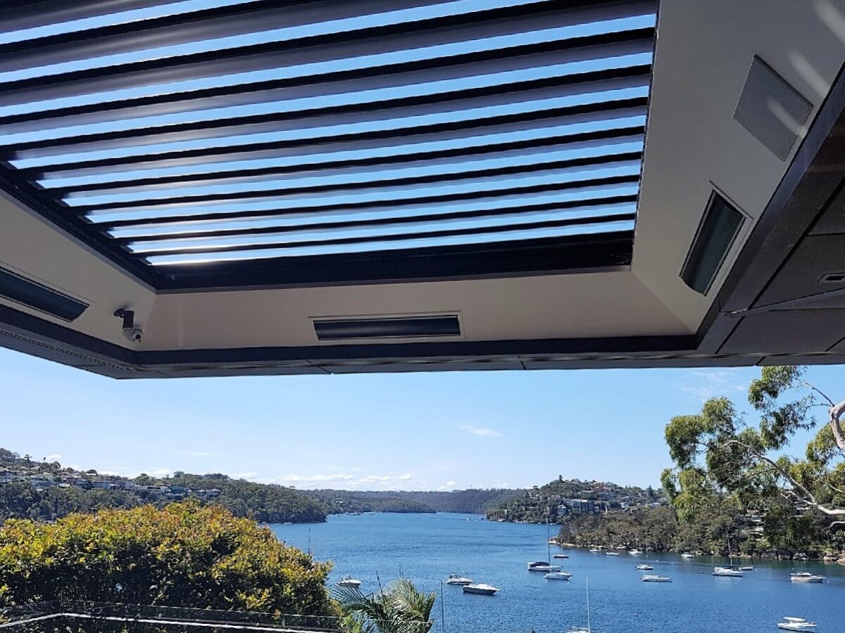 VIVID Louvred Opening Roof System Image
