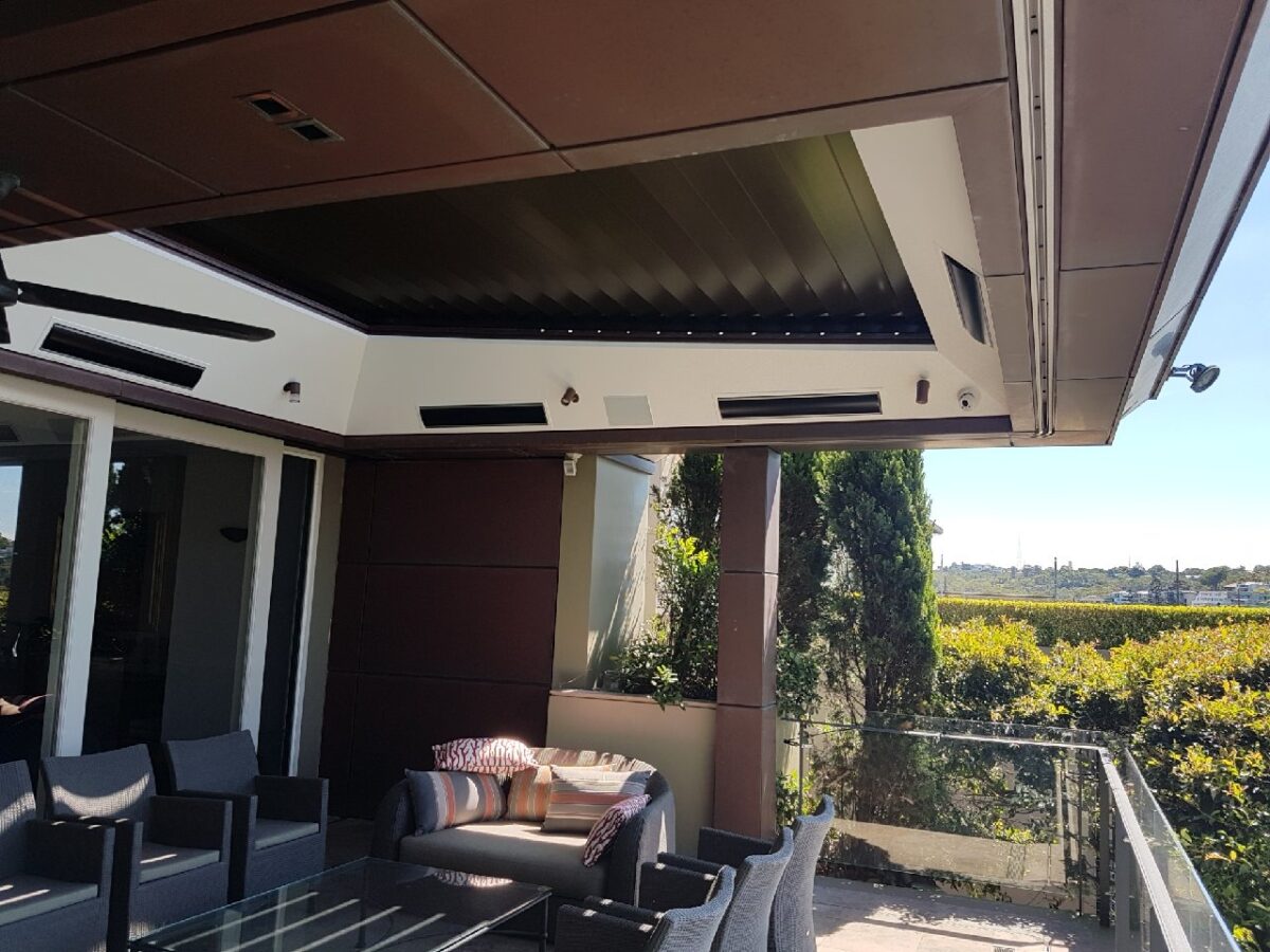 VIVID Louvred Opening Roof System Image