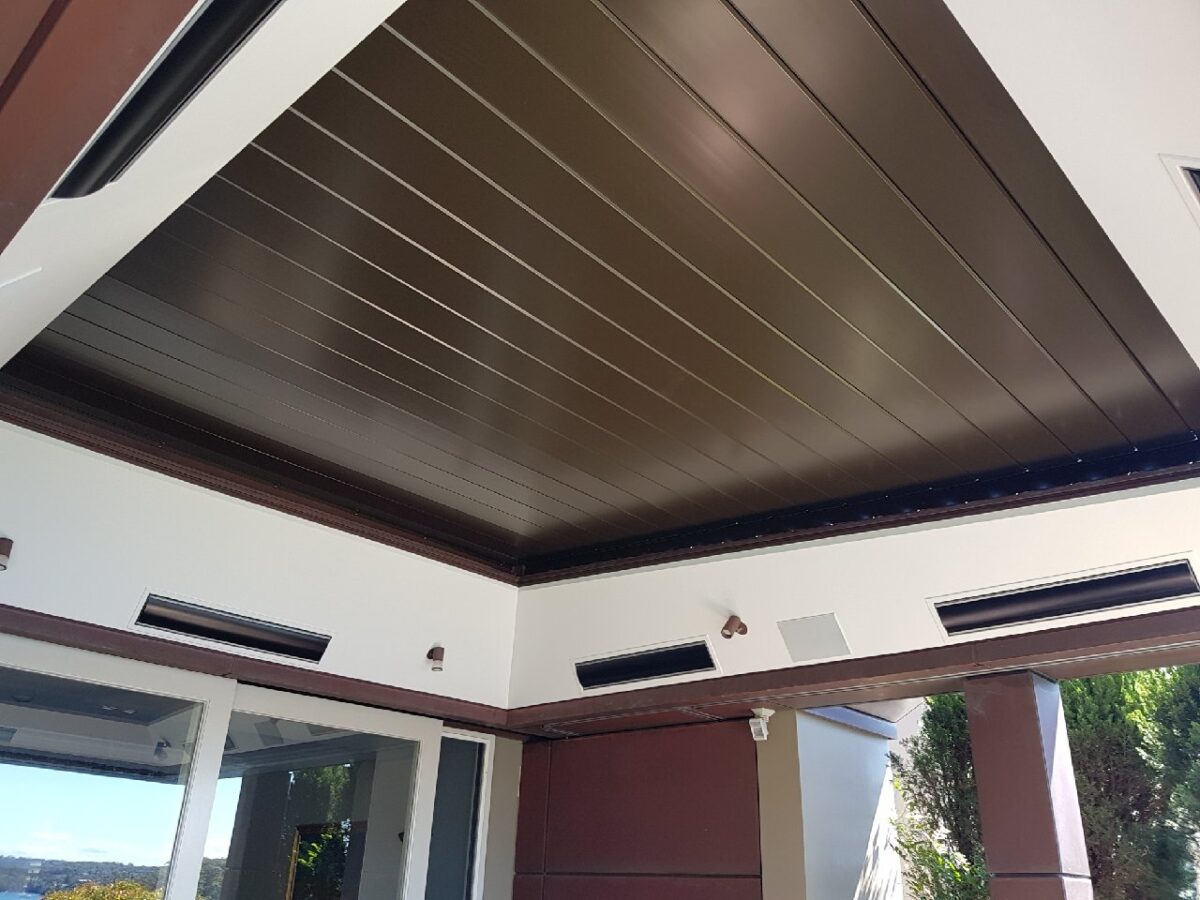 VIVID Louvred Opening Roof System Image