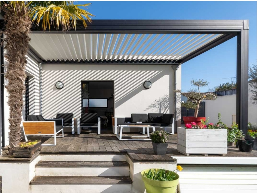 sustainable louvred roofs Image