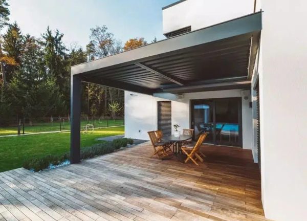 Solar louvered roof Image Solar louvered roof Image