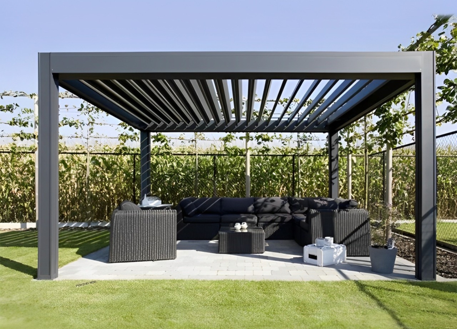 Motorised Louvred Roof Image
