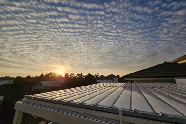 Australian Made Bioclimatic Louvred Roof Image (11) Australian Made Bioclimatic Louvred Roof Image (11)