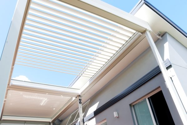Australian Made Bioclimatic Louvred Roof Image (4) Australian Made Bioclimatic Louvred Roof Image (4)
