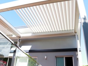 Australian Made Bioclimatic Louvred Roof Image (6) Australian Made Bioclimatic Louvred Roof Image (6)